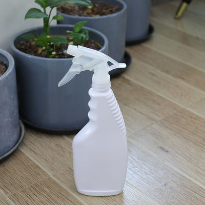 Ακροφύσιο ψεκαστήρα σκανδάλης που συμπιέζει το δοχείο για σταθερή και ακριβή εφαρμογή