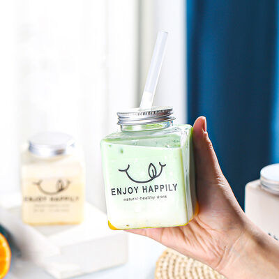 Μεσαία κανάτια τσαγιού με φούσκες μπορούν να προσαρμοστούν. Ανθεκτικά πλαστικά δοχεία ιδανικά για καταστήματα ποτών, καφετέριες και εστιατόρια