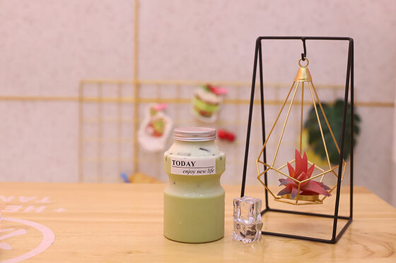 Μπουκάλια τσαγιού γάλακτος στεγανά, τετράγωνα και στρογγυλά σχήματα με μόνωση, που προσφέρουν αντοχή σε διαρροές και έλεγχο θερμοκρασίας