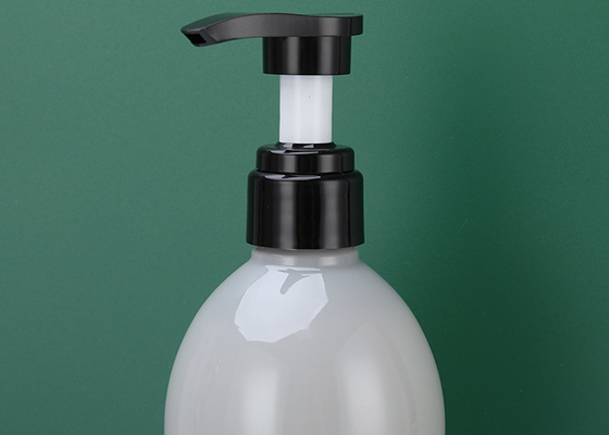 SGS μόνα μπουκάλια διανομέων μπουκαλιών 700ml αντλιών μαυρίσματος πλαστικά PET