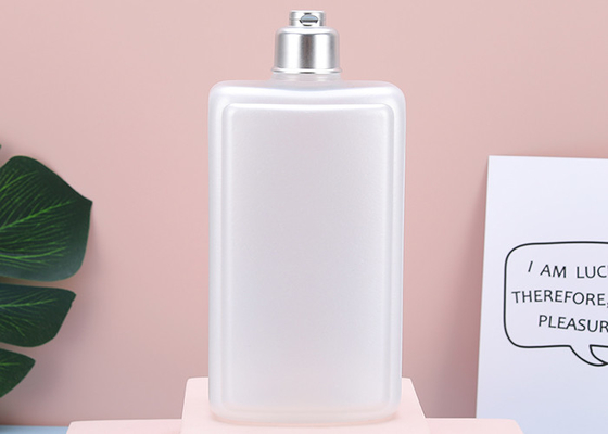 Η PET 500ml 250ml καθαρίζει τα πλαστικά κενά μπουκάλια συμπιέσεων με το κτύπημα ΚΑΠ