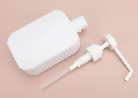 Άσπρο επαναληπτικής χρήσεως Sanitizer χεριών μπουκάλι με το μακρύ ακροφύσιο