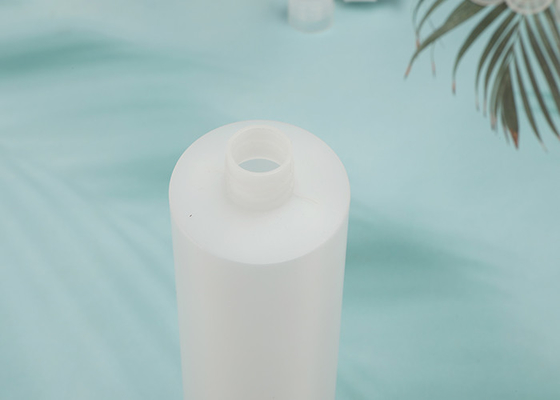 Πλαστικά μπουκάλια 500ml 250ml αντλιών PP κενά με την άσπρη αντλία