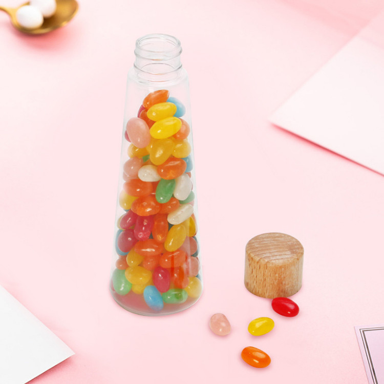 500 ml φιάλη με φούσκα τσαγιού με καθαρή βίδα στο καπάκι και το χερούλι