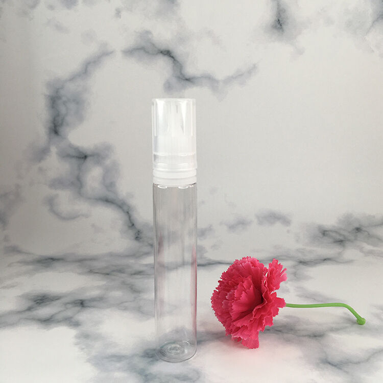 Εκτύπωση κατά παραγγελία Έγχρωμο μπουκάλι υγρού ηλεκτρονικού τσιγάρου με βιδωτό καπάκι και σφράγιση και εκτύπωση οθόνης στην επιφάνεια, προσφέροντας συσκευασία υγρού ηλεκτρονικού τσιγάρου